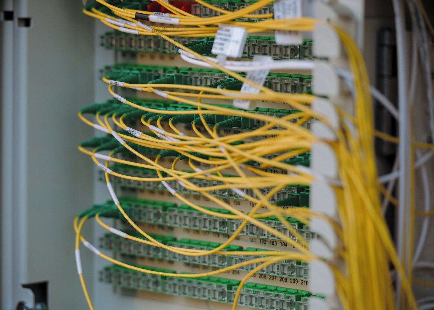Structured data cabling installation
